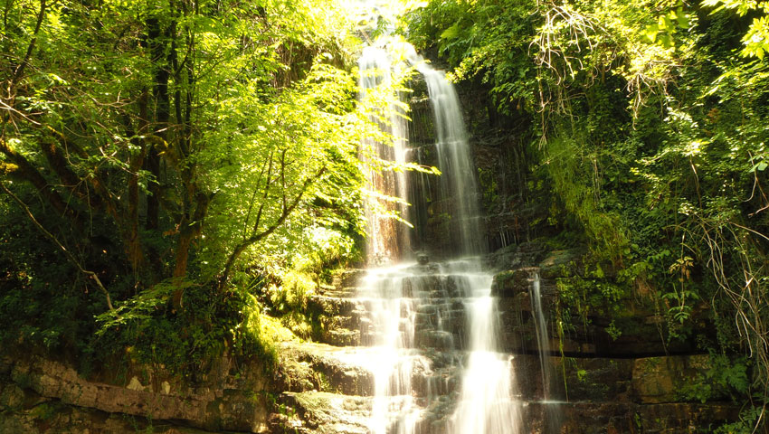 wandelvakantie tzoumerka watervallen langs de arachtos